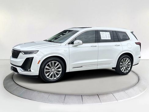 Certified 2023 Cadillac XT6 Premium Luxury w/ Technology Package image 1