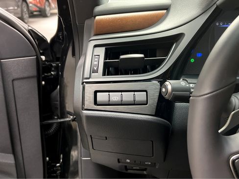 New 2025 Lexus ES 350 w/ Premium Package image 37