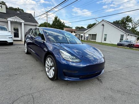 Used 2018 Tesla Model 3 Long Range RWD image 6