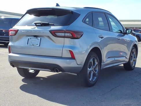 Used 2023 Ford Escape ST-Line Select AWD/4WD image 5