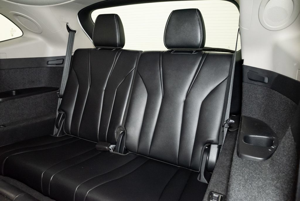 Used 2025 Acura MDX w/ Technology Package AWD/4WD image 22