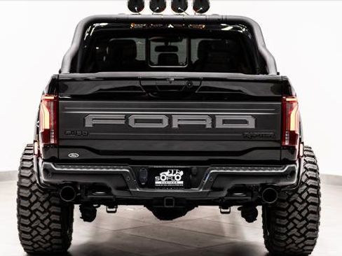 Used 2025 Ford F150 Raptor AWD/4WD image 9