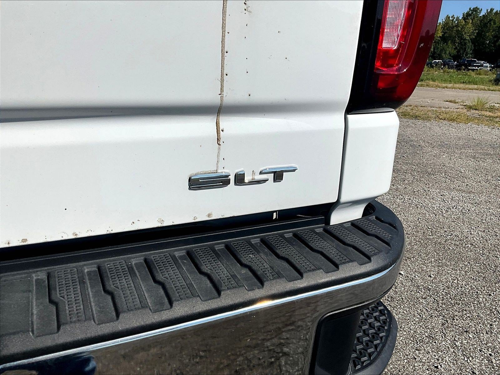 Used 2025 GMC Sierra 1500 SLT AWD/4WD image 25
