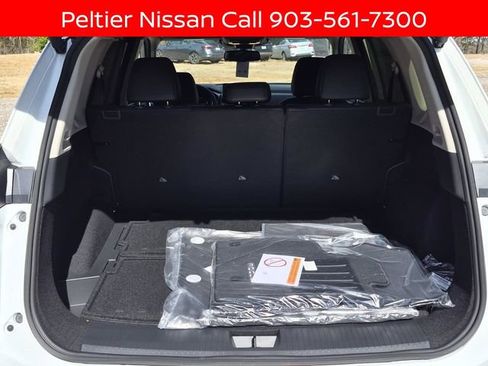 New 2026 Nissan Rogue Platinum w/ Tech Package image 7
