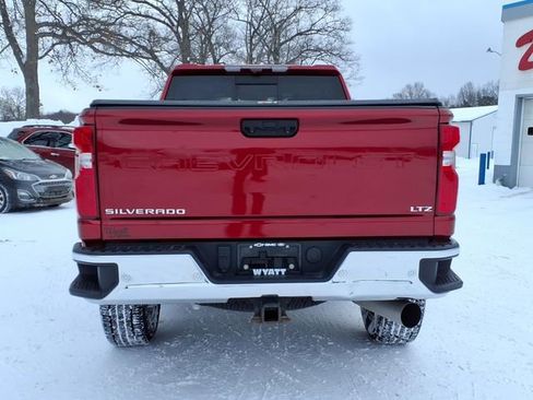 Used 2021 Chevrolet Silverado 2500 LTZ image 4