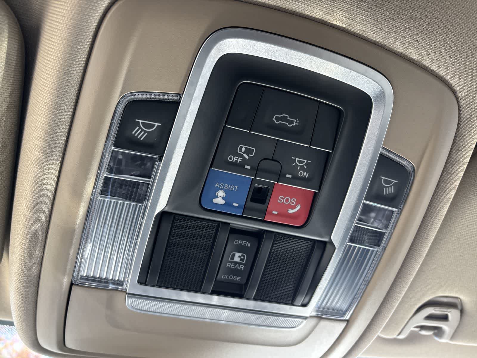 Used 2020 RAM 2500 Laramie AWD/4WD image 29