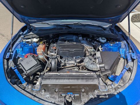 Used 2018 Chevrolet Camaro LT RWD image 45