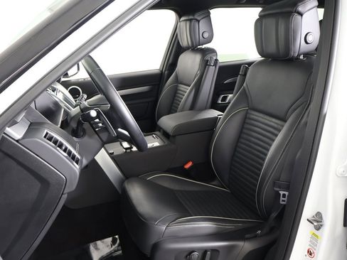 Used 2023 Land Rover Discovery S R-Dynamic image 37