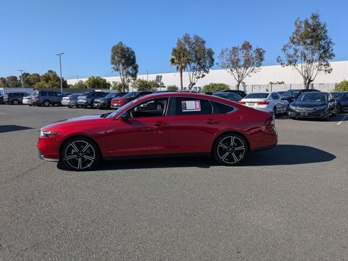Used 2024 Honda Accord Sport image 9