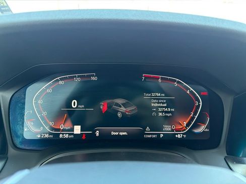 Used 2021 BMW 330i Sedan w/ Convenience Package RWD image 18