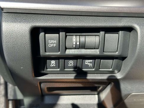 Certified 2023 Subaru Crosstrek 2.5i Limited image 31