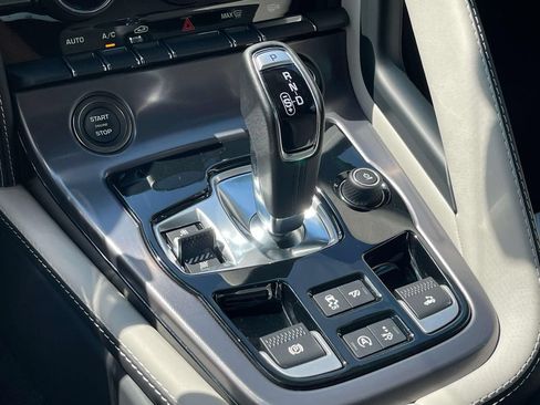 Used 2024 Jaguar F-TYPE Convertible AWD image 28