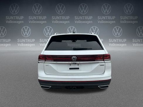 Used 2025 Volkswagen Atlas SEL AWD/4WD image 39