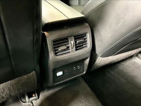 Used 2023 Nissan Rogue SL w/ SL Premium Package image 34