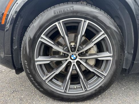 Used 2019 BMW X5 xDrive40i w/ M Sport Package AWD/4WD image 21