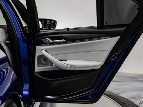 Used 2023 BMW M5 w/ Competition Package image 93