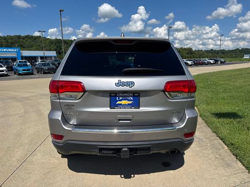 Used 2018 Jeep Grand Cherokee Limited w/ Trailer Tow Group IV AWD/4WD image 9
