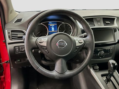 Used 2019 Nissan Sentra SV image 18