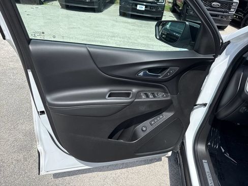 Used 2021 Chevrolet Equinox Premier w/ Redline Edition FWD image 13