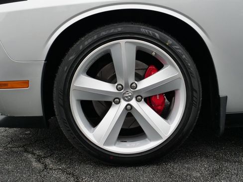 Used 2009 Dodge Challenger SRT8 image 36