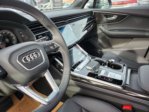 New 2026 Audi Q7 3.0T Premium Plus AWD/4WD image 12