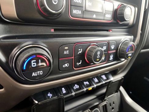 Used 2016 GMC Sierra 2500 Denali w/ Duramax Plus Package image 40