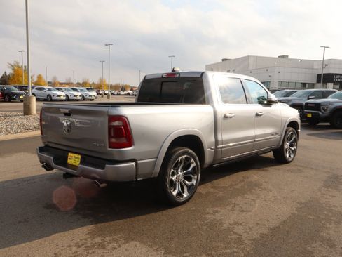 Used 2022 RAM 1500 Limited w/ Bed Utility Group image 7