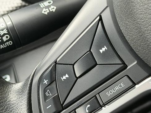 Used 2018 Nissan Kicks S w/ Exterior Package FWD image 17