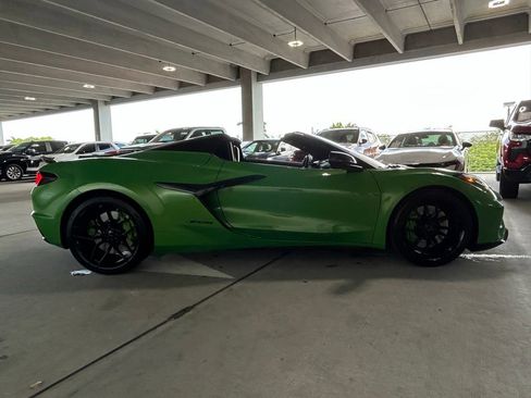Used 2026 Chevrolet Corvette Z06 RWD image 11