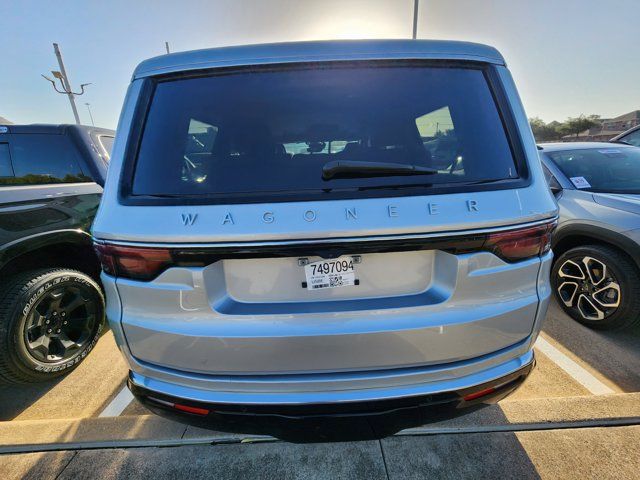 Used 2023 Jeep Wagoneer 2WD w/ Premium Group I image 5