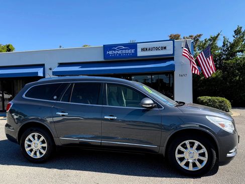 Used 2014 Buick Enclave Leather FWD image 14