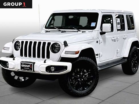 Used 2022 Jeep Wrangler Unlimited Sahara image 1