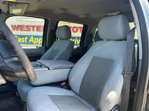 Used 2016 Ford F250 XLT AWD/4WD image 14