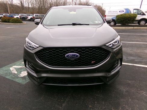 Used 2020 Ford Edge ST w/ Equipment Group 401A image 3