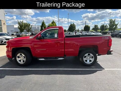Used 2017 Chevrolet Silverado 1500 LT w/ LT Convenience Package AWD/4WD image 8