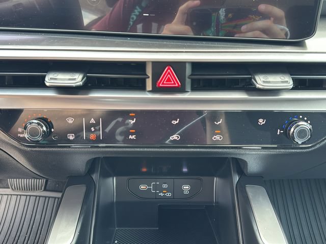 New 2026 Kia Sorento LX FWD image 26