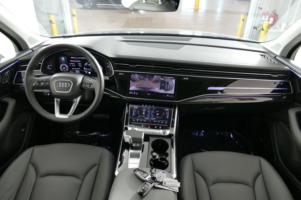 Certified 2026 Audi Q7 3.0T Premium Plus AWD/4WD image 25