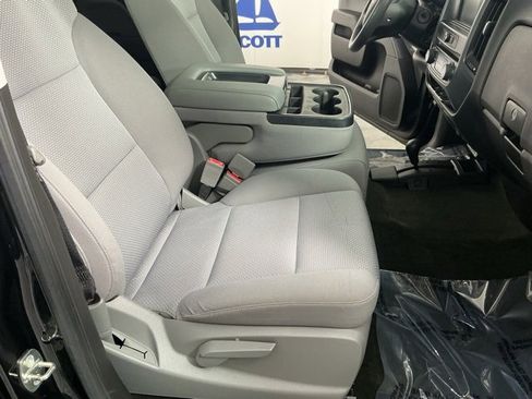 Used 2018 Chevrolet Silverado 1500 Custom w/ Custom Value Package image 26