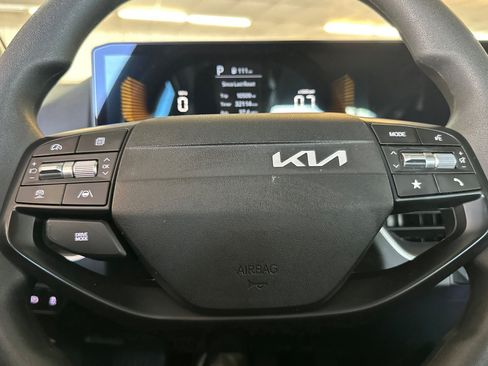 Used 2025 Kia K4 FWD image 22