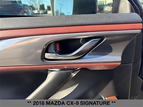 Used 2018 MAZDA CX-9 Signature image 15