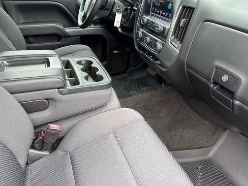 Used 2018 Chevrolet Silverado 1500 LT w/ All Star Edition image 15