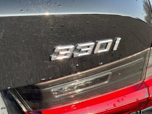 Used 2021 BMW 330i Sedan w/ Driving Assistance Package image 51