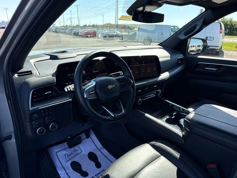 Certified 2025 Chevrolet Tahoe LT AWD/4WD image 13