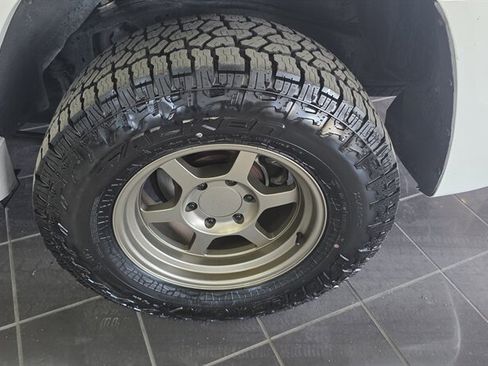 Used 2011 Toyota 4Runner Limited image 36