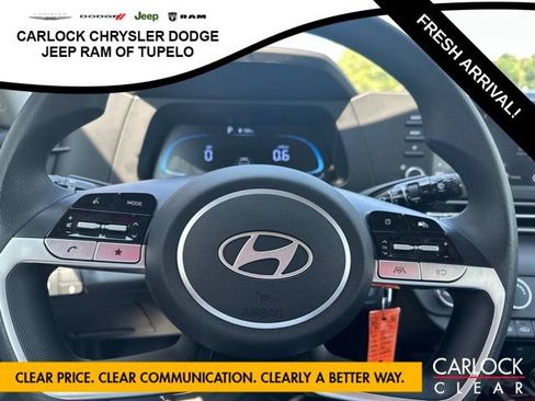 Used 2026 Hyundai Elantra SE FWD image 28