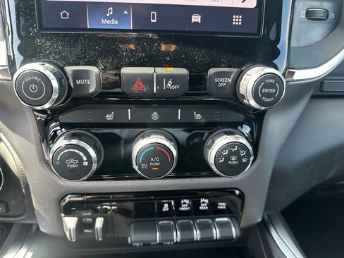 New 2026 RAM 1500 Big Horn AWD/4WD image 23
