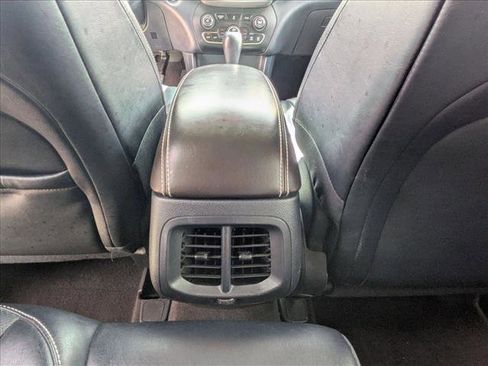 Used 2014 Jeep Cherokee Limited w/ Luxury Group image 13