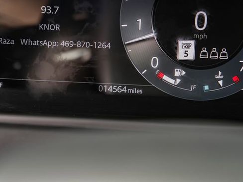 Used 2025 Land Rover Range Rover Velar S AWD/4WD image 24