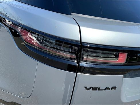 New 2026 Land Rover Range Rover Velar Dynamic SE image 14