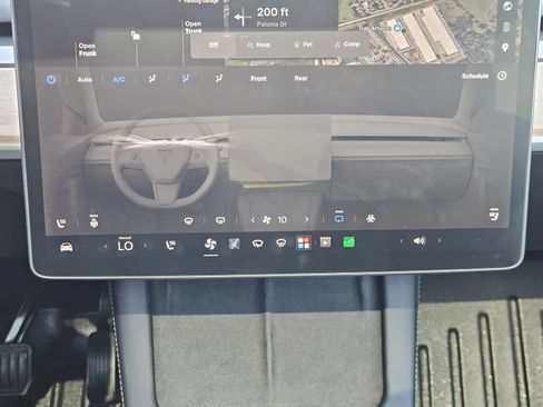 Used 2021 Tesla Model Y Long Range AWD/4WD image 15